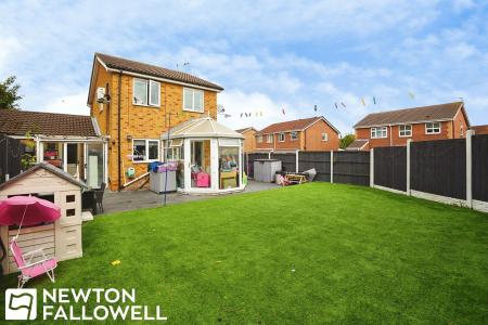 3 bedroom Link detached house for sale in Woodbeck Rise, Retford, DN22