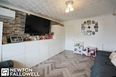 3 bedroom Link detached house for sale in Woodbeck Rise, Retford, DN22
