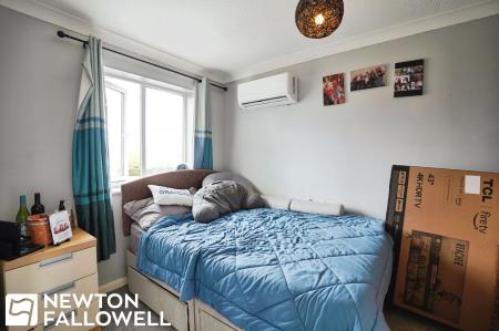 3 bedroom Link detached house for sale in Woodbeck Rise, Retford, DN22