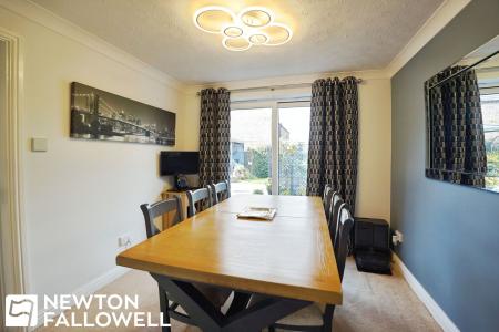 4 bedroom Detached house for sale in Eden Court, Retford, DN22