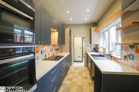 3 bedroom Terraced House for sale in Nelson Street, Retford, DN22