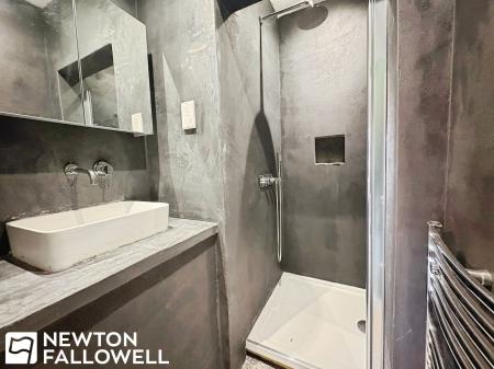 3 bedroom Terraced House for sale in Nelson Street, Retford, DN22