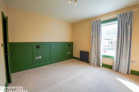3 bedroom Terraced House for sale in Nelson Street, Retford, DN22