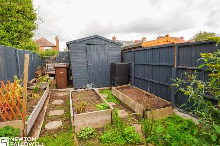 3 bedroom Terraced House for sale in Nelson Street, Retford, DN22