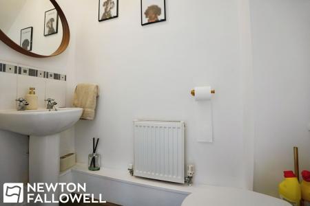 4 bedroom Detached house for sale in Laurel Grove, Retford, DN22