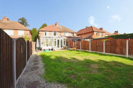 3 bedroom Semi-detached house for sale in Ordsall Park Road, Retford, DN22