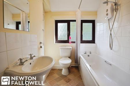 3 bedroom Semi-detached house for sale in Dendy Drive, Woodbeck, DN22