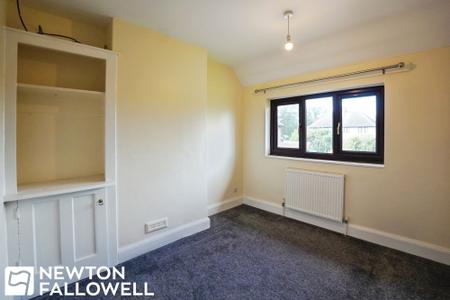 3 bedroom Semi-detached house for sale in Dendy Drive, Woodbeck, DN22