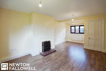 3 bedroom Semi-detached house for sale in Dendy Drive, Woodbeck, DN22