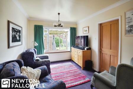 3 bedroom Detached house for sale in Haddon Road, Retford, DN22