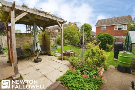 3 bedroom Detached house for sale in Haddon Road, Retford, DN22