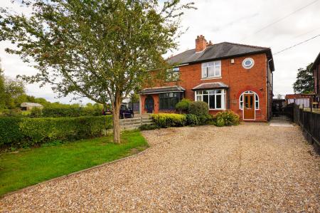 Cottam Road, Treswell, DN22