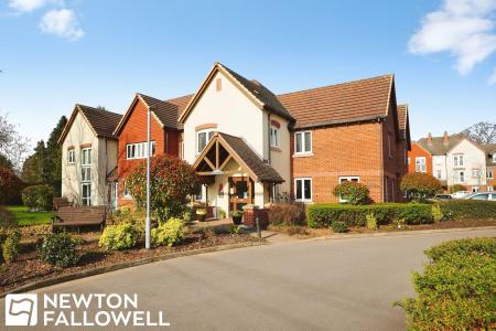 Charter Court, Retford, DN22