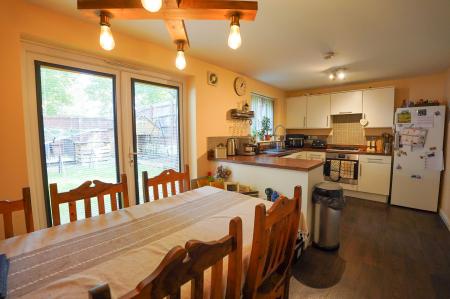 3 bedroom Detached house for sale in Crofters View, Retford, DN22
