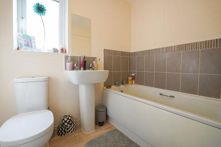 3 bedroom Detached house for sale in Crofters View, Retford, DN22