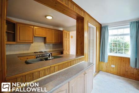 4 bedroom Detached house for sale in Bramcote Drive, Retford, DN22