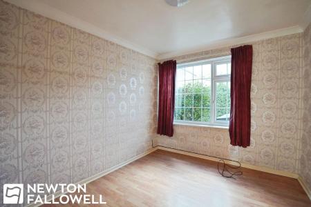 4 bedroom Detached house for sale in Bramcote Drive, Retford, DN22
