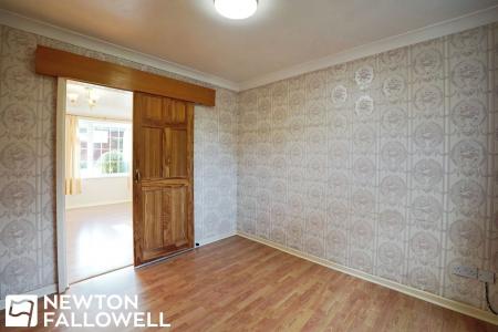 4 bedroom Detached house for sale in Bramcote Drive, Retford, DN22