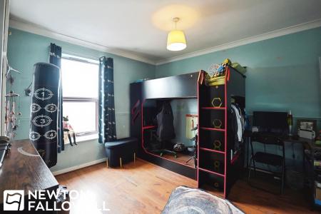 2 bedroom Terraced House for sale in Whinney Moor Lane, Retford, DN22