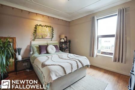 2 bedroom Terraced House for sale in Whinney Moor Lane, Retford, DN22