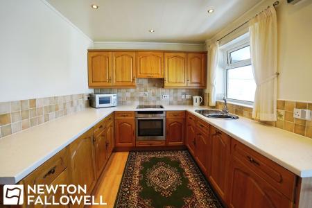 2 bedroom Detached bungalow for sale in River Close, Retford, DN22