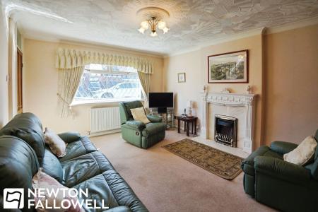 2 bedroom Detached bungalow for sale in River Close, Retford, DN22
