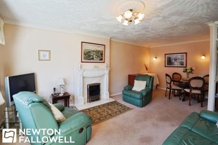 2 bedroom Detached bungalow for sale in River Close, Retford, DN22