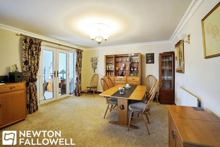 4 bedroom Detached house for sale in Bolham Lane, Retford, DN22
