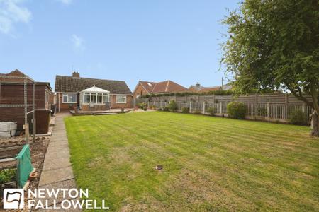 3 bedroom Detached bungalow for sale in Church Lane, East Drayton, DN22