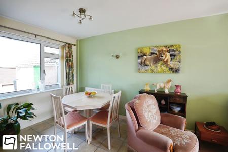 3 bedroom Detached bungalow for sale in Church Lane, East Drayton, DN22
