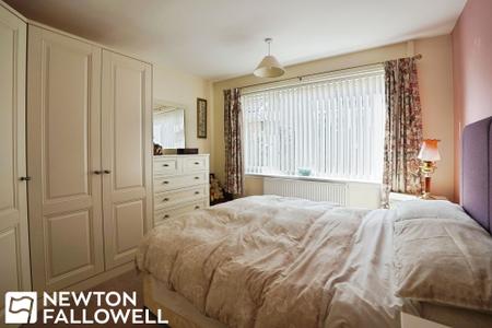3 bedroom Detached bungalow for sale in Church Lane, East Drayton, DN22