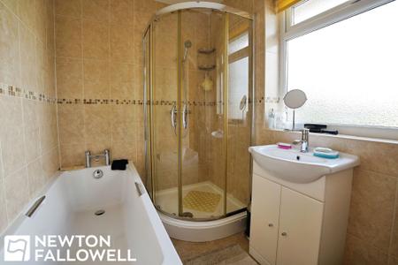 3 bedroom Detached bungalow for sale in Church Lane, East Drayton, DN22