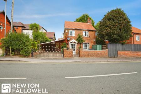 1 bedroom Detached house for sale in Station Road, Ranskill, DN22
