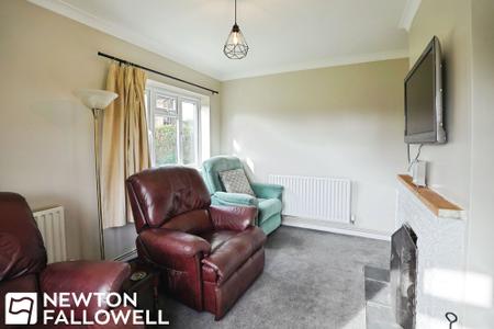 3 bedroom Semi-detached house for sale in Haughton, Retford, DN22