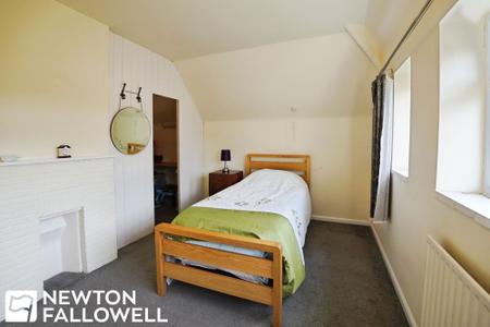 3 bedroom Semi-detached house for sale in Haughton, Retford, DN22