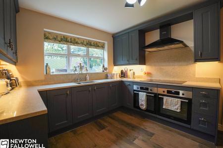4 bedroom Detached house for sale in The Paddocks, Newton-On-Trent, LN1