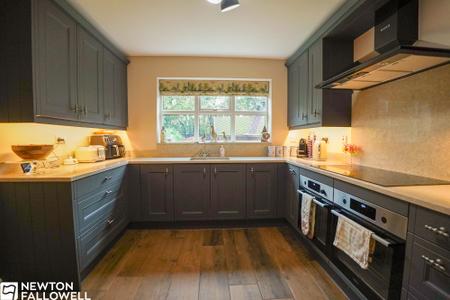 4 bedroom Detached house for sale in The Paddocks, Newton-On-Trent, LN1