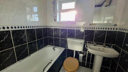 2 bedroom Terraced House for sale in Birthorpe Road, Billingborough, NG34
