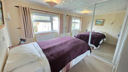 2 bedroom Park home for sale in Braemar Residential Park, Kirkby Green, Lincoln, LN4