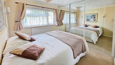 2 bedroom Park home for sale in Braemar Residential Park, Kirkby Green, Lincoln, LN4