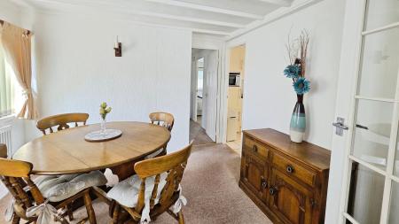 2 bedroom Park home for sale in Braemar Residential Park, Kirkby Green, Lincoln, LN4