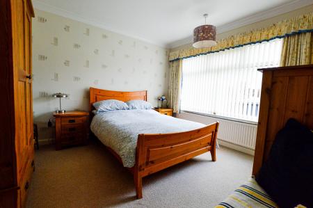 2 bedroom Bungalow for sale in Carres Square, Billinghay, LN4