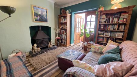 3 bedroom Detached house for sale in Church Lane, Timberland, LN4