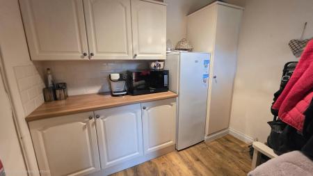 4 bedroom Detached house for sale in Clay Hill Road, Sleaford, NG34