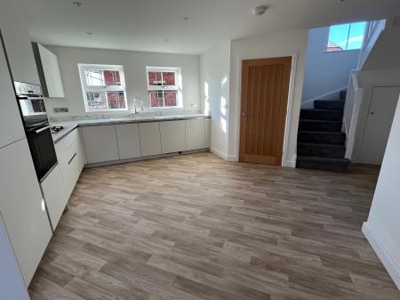 3 bedroom Semi-detached house for sale in Dunson Road, Metheringham, LN4