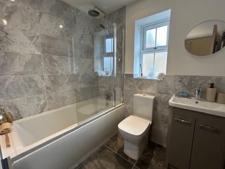 4 bedroom Semi-detached house for sale in Dunston Road, Metheringham, LN4