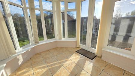 3 bedroom Detached bungalow for sale in Elmtree Road, Ruskington, NG34