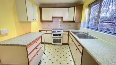 3 bedroom Detached bungalow for sale in Elmtree Road, Ruskington, NG34