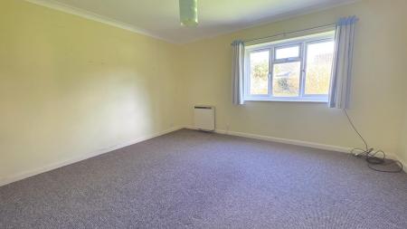 3 bedroom Bungalow for sale in Galley Hill Close, Sleaford, NG34