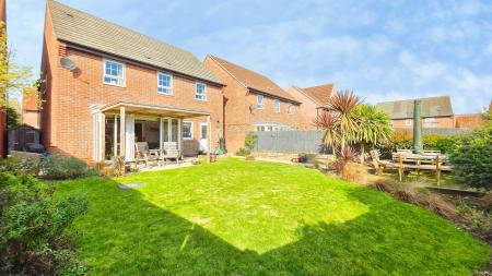 4 bedroom Detached house for sale in Hampden Way, Greylees, Sleaford, NG34